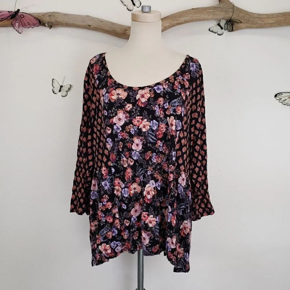Chelsea28 floral tunic contrasting floral sleeves